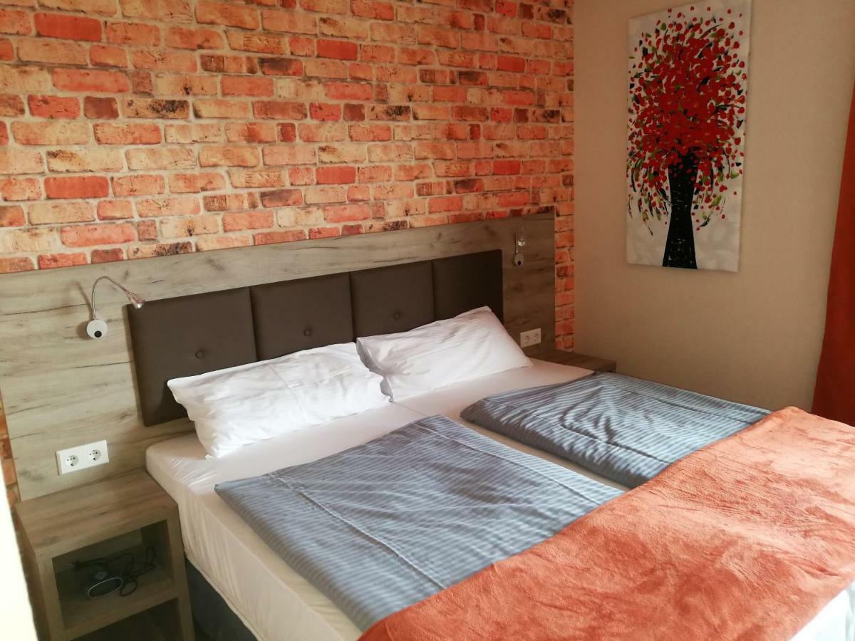 Landhotel Roemerkessel Fuchstal Экстерьер фото