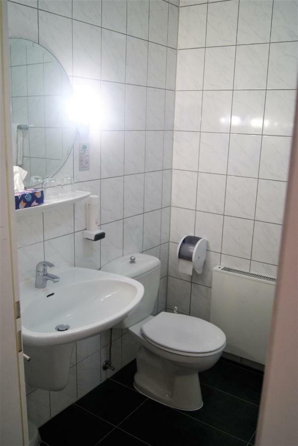 Landhotel Roemerkessel Fuchstal Экстерьер фото